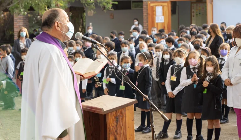 Colegio Curimón Academias en San Felipe de Aconcagua,Valparaíso,CHILE